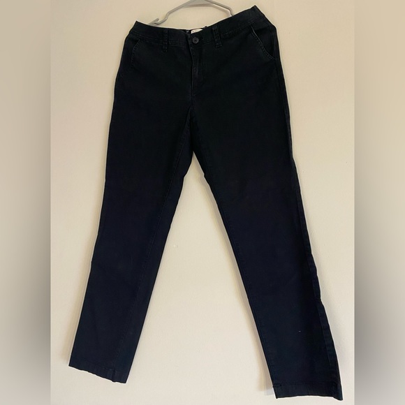 Confortable - Picture 2 of 2